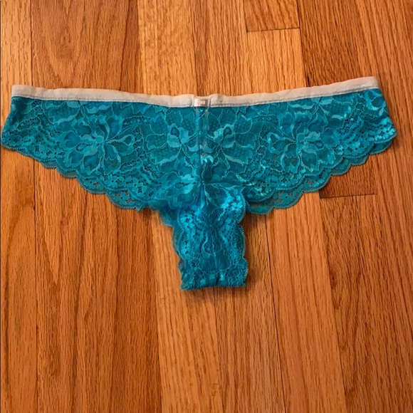 blue lace cheekster - Picture 3 of 3